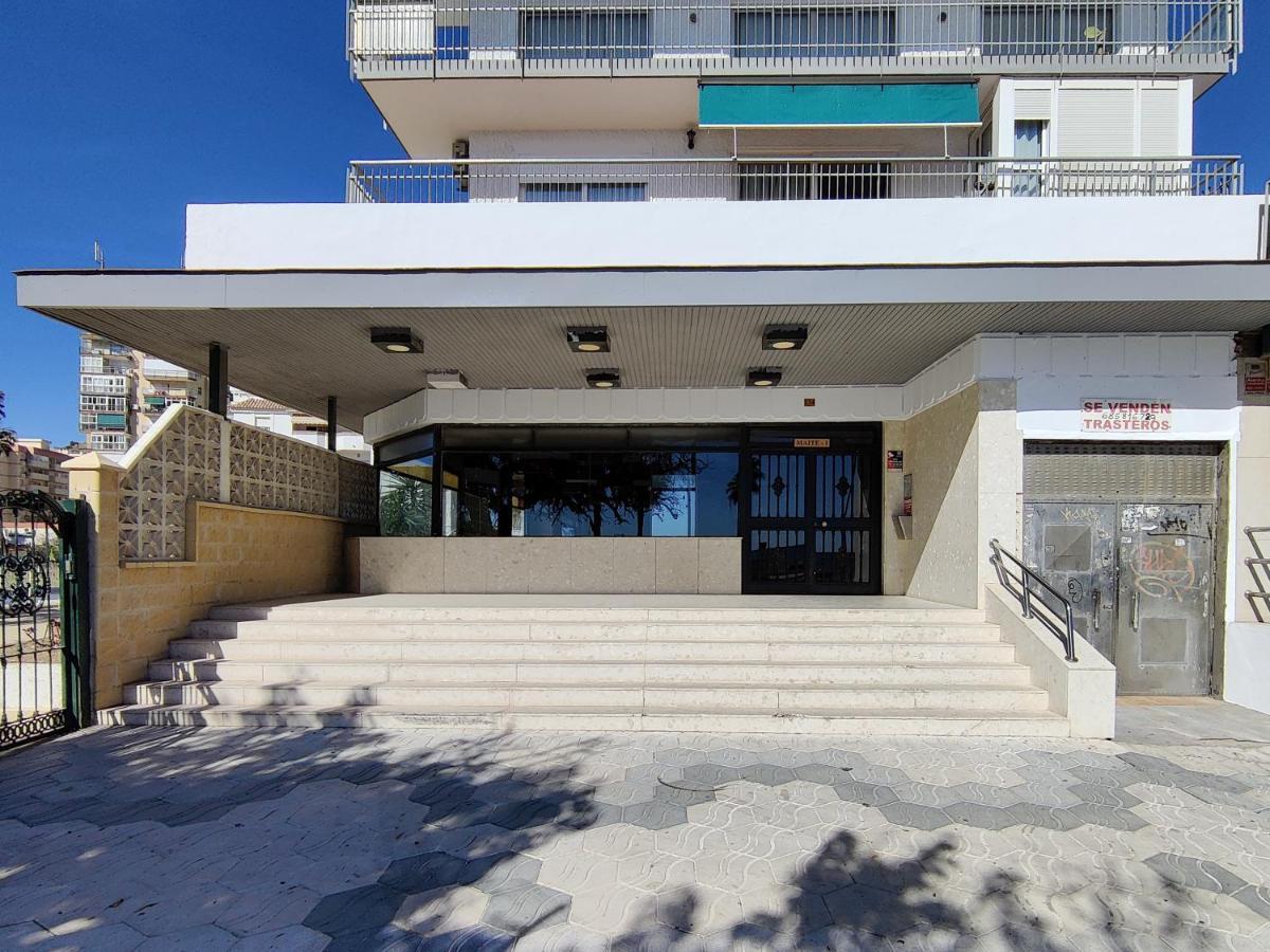 Sunny Seaside Apartment Arroyo De La Miel Exterior photo
